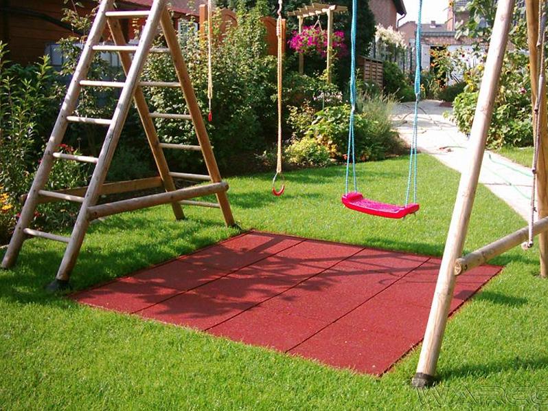 Резиновая плитка ТМ МИАН на улице